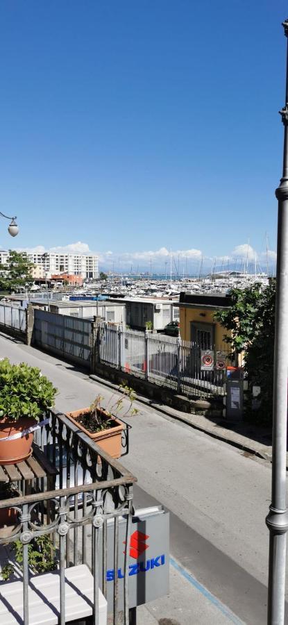 Le Suite Del Nostromo Salerno Exterior photo